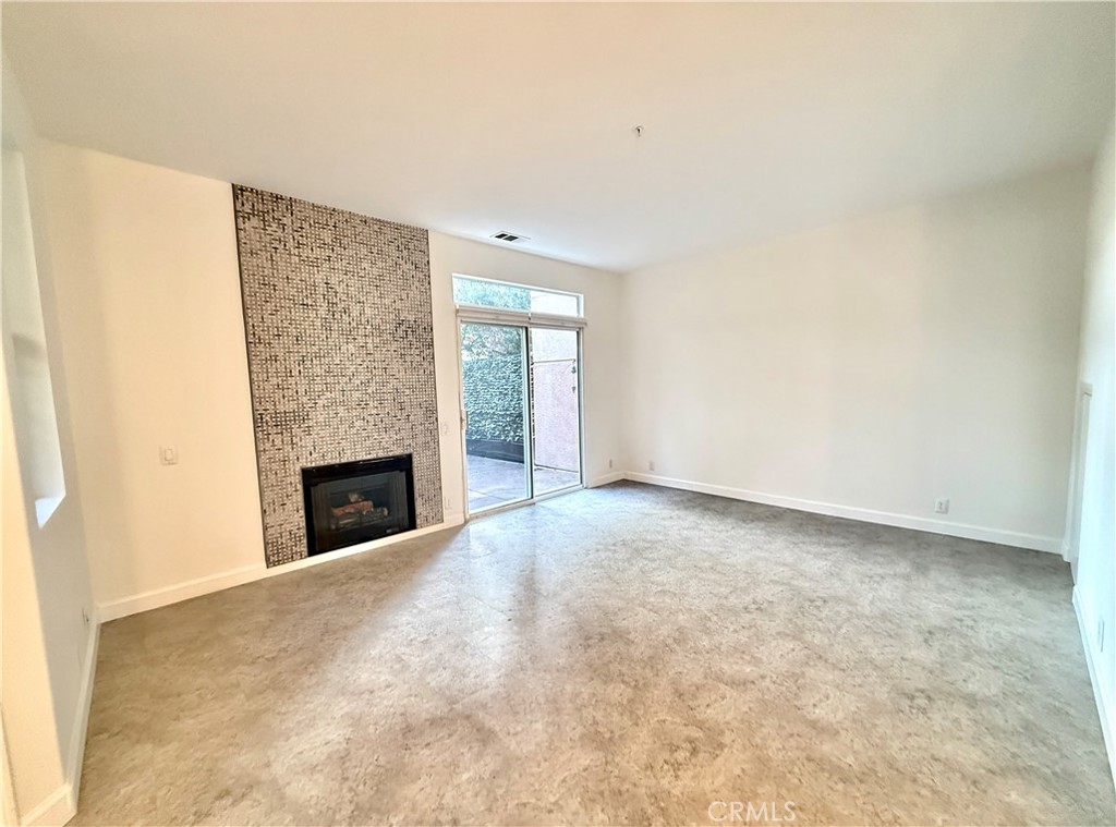 1288 Chaparral Circle San Luis Obispo, CA 93401 - Photo 8 of 47 Living Room