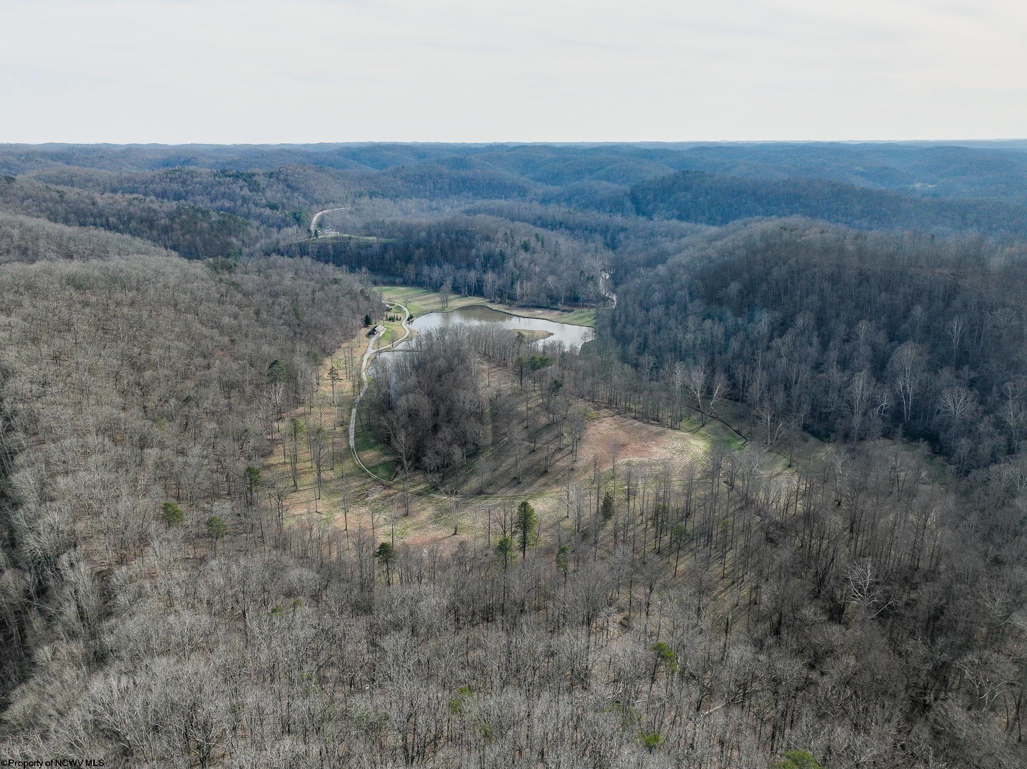 181 Cicerone Road Charleston, WV 25320 - Photo 44 of 50 Gallery Image 44