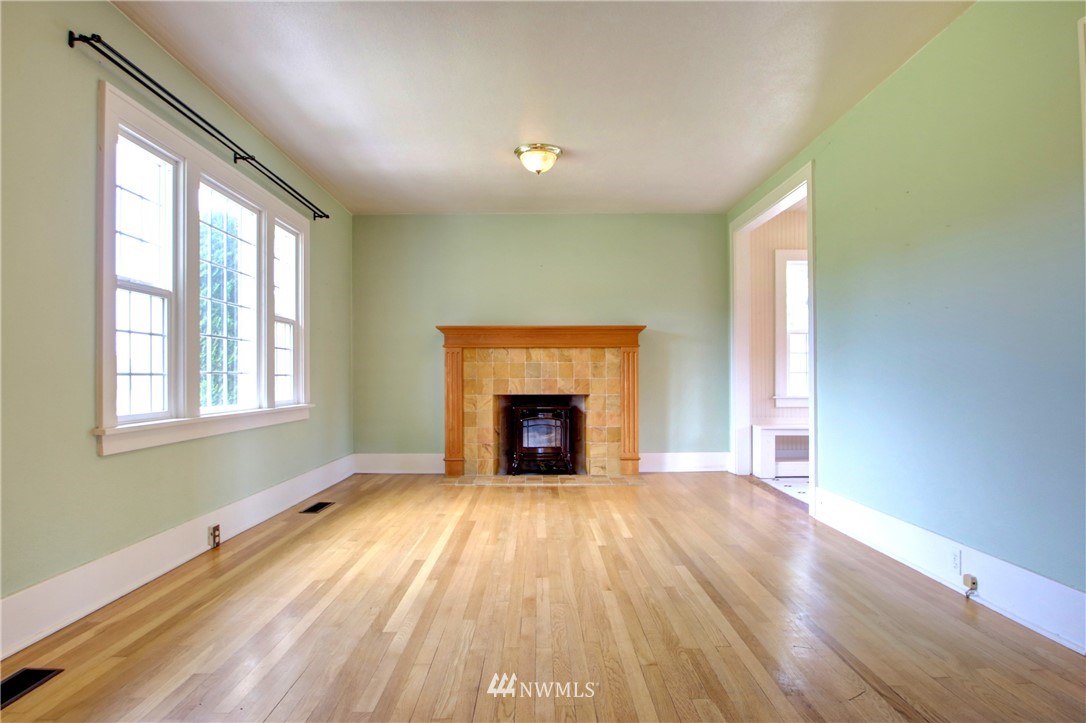 604 Gardner Road Burlington, WA 98233 - Photo 2 of 24 Gallery Image 2