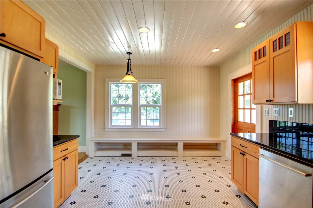 604 Gardner Road Burlington, WA 98233 - Photo 9 of 24 Gallery Image 9