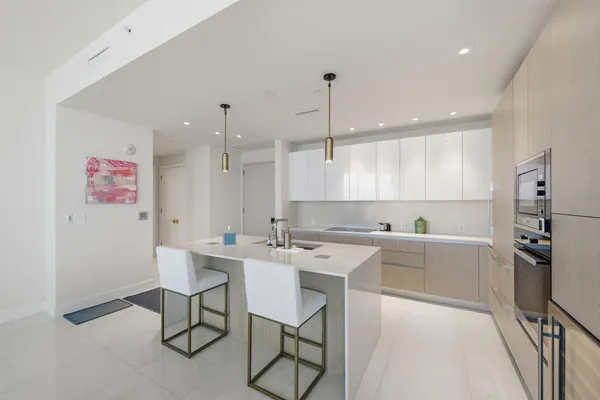 $2,650,000 | 3100 North Ocean Drive, Unit H1506, Singer Island, FL 33404