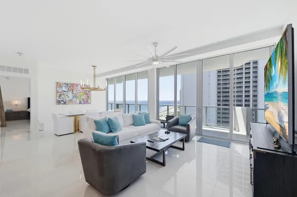 $2,650,000 | 3100 North Ocean Drive, Unit H1506, Singer Island, FL 33404