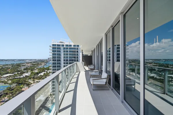 $2,650,000 | 3100 North Ocean Drive, Unit H1506, Singer Island, FL 33404
