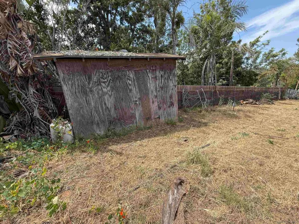 $900,000 | 1565 Montiel Road, Unit 22609269, San Marcos, CA 92069