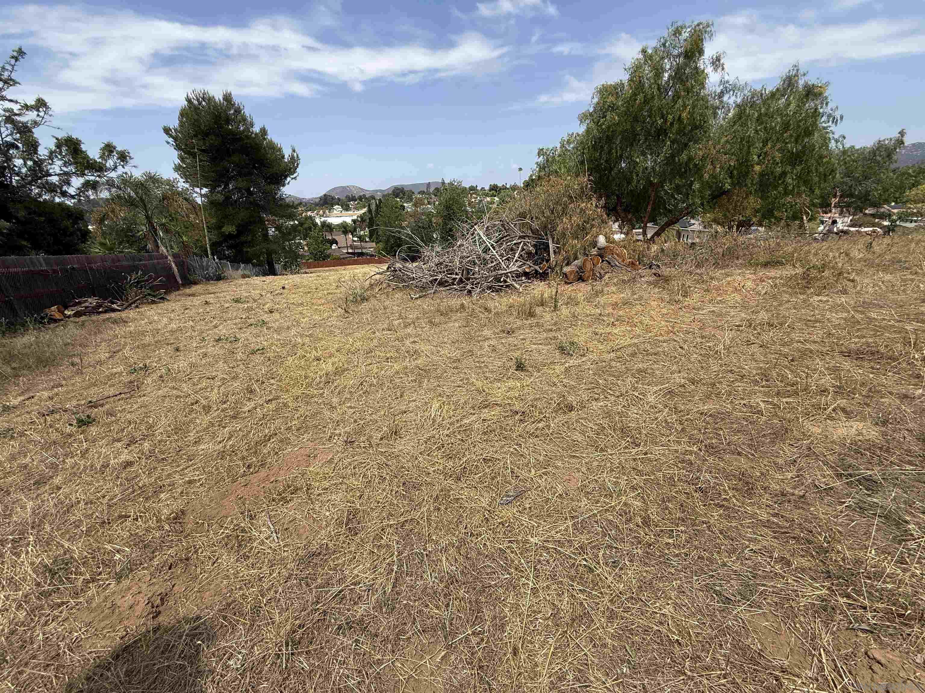 1565 Montiel Road, Unit 22609269 San Marcos, CA 92069 - Photo 12 of 21