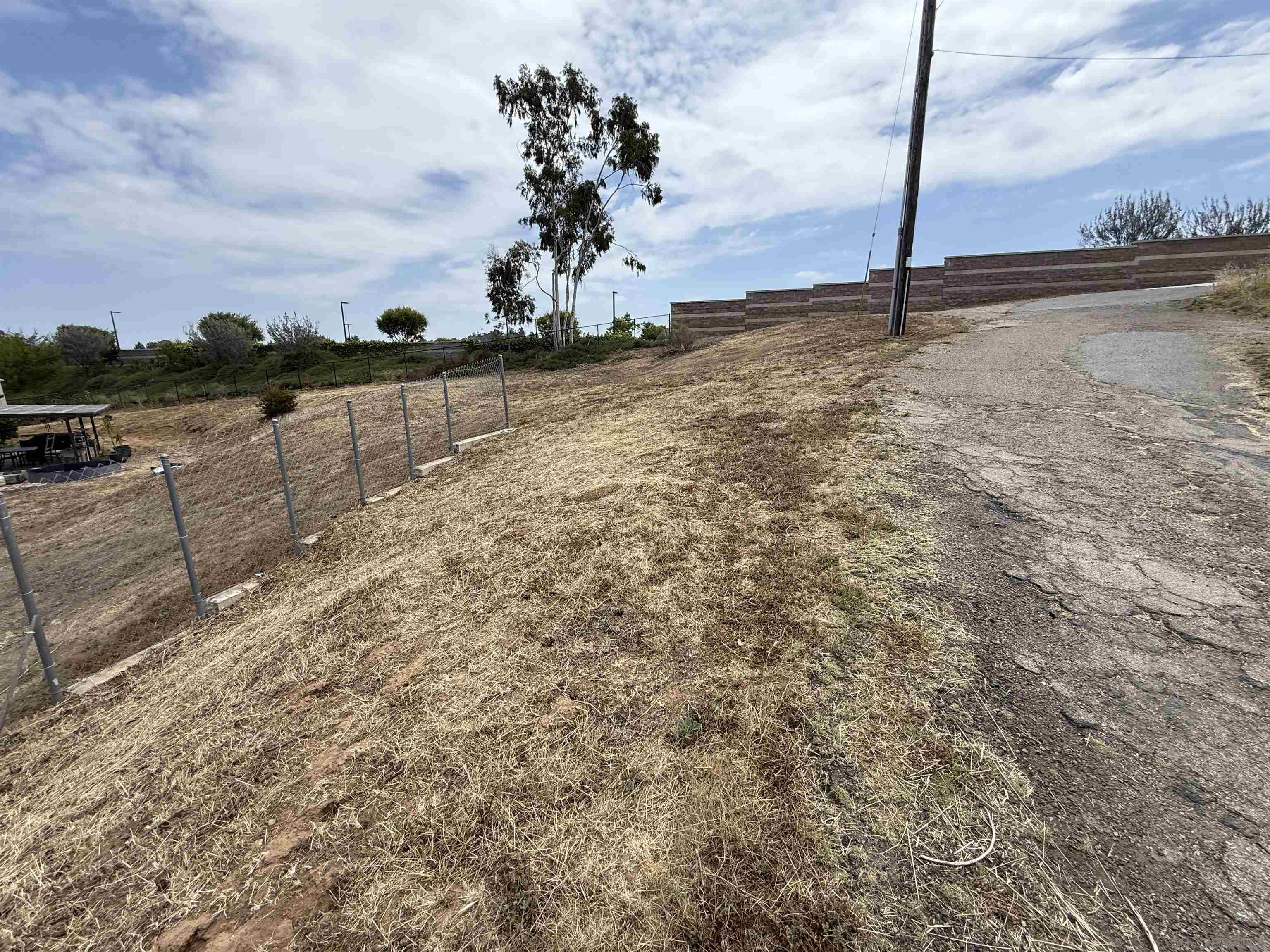 1565 Montiel Road, Unit 22609269 San Marcos, CA 92069 - Photo 6 of 21