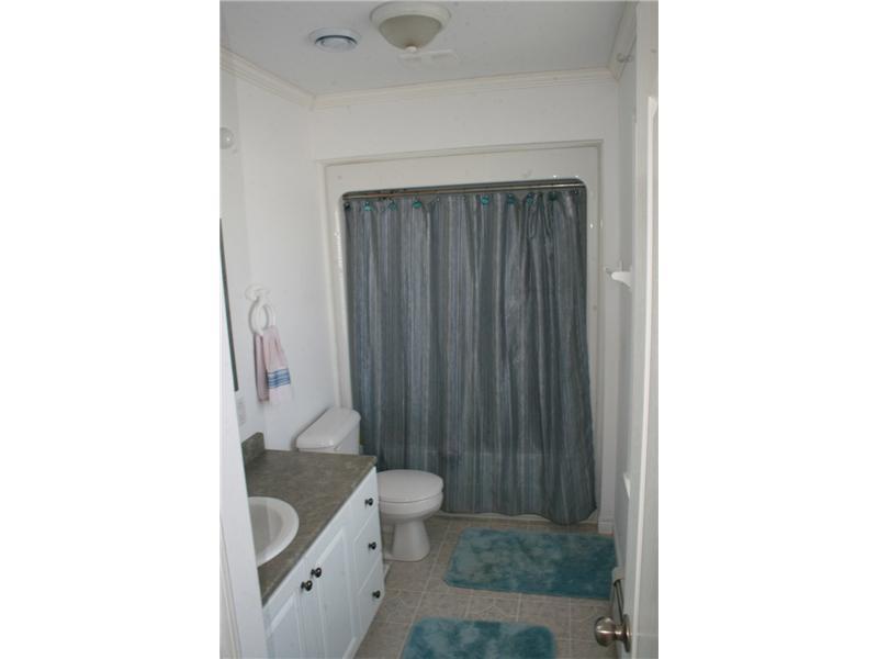 127 Winship Road Linneus, ME 04730 - Photo 26 of 27 Master Bath/Spa.