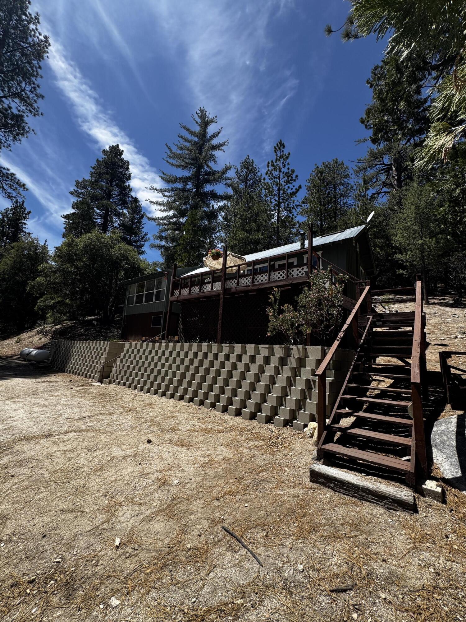 52670 Forest Rte 4S02 Idyllwild, CA 92549 - Photo 37 of 51 a view of entryway and hall