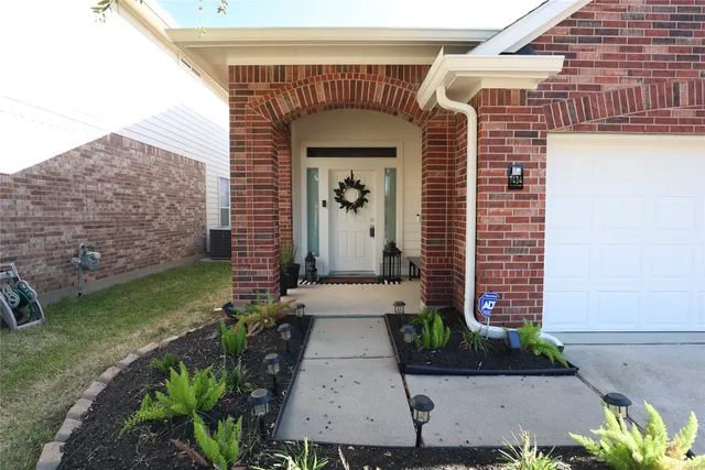 $264,900 | 7434 Legacy Pines Drive, Cypress, TX 77433