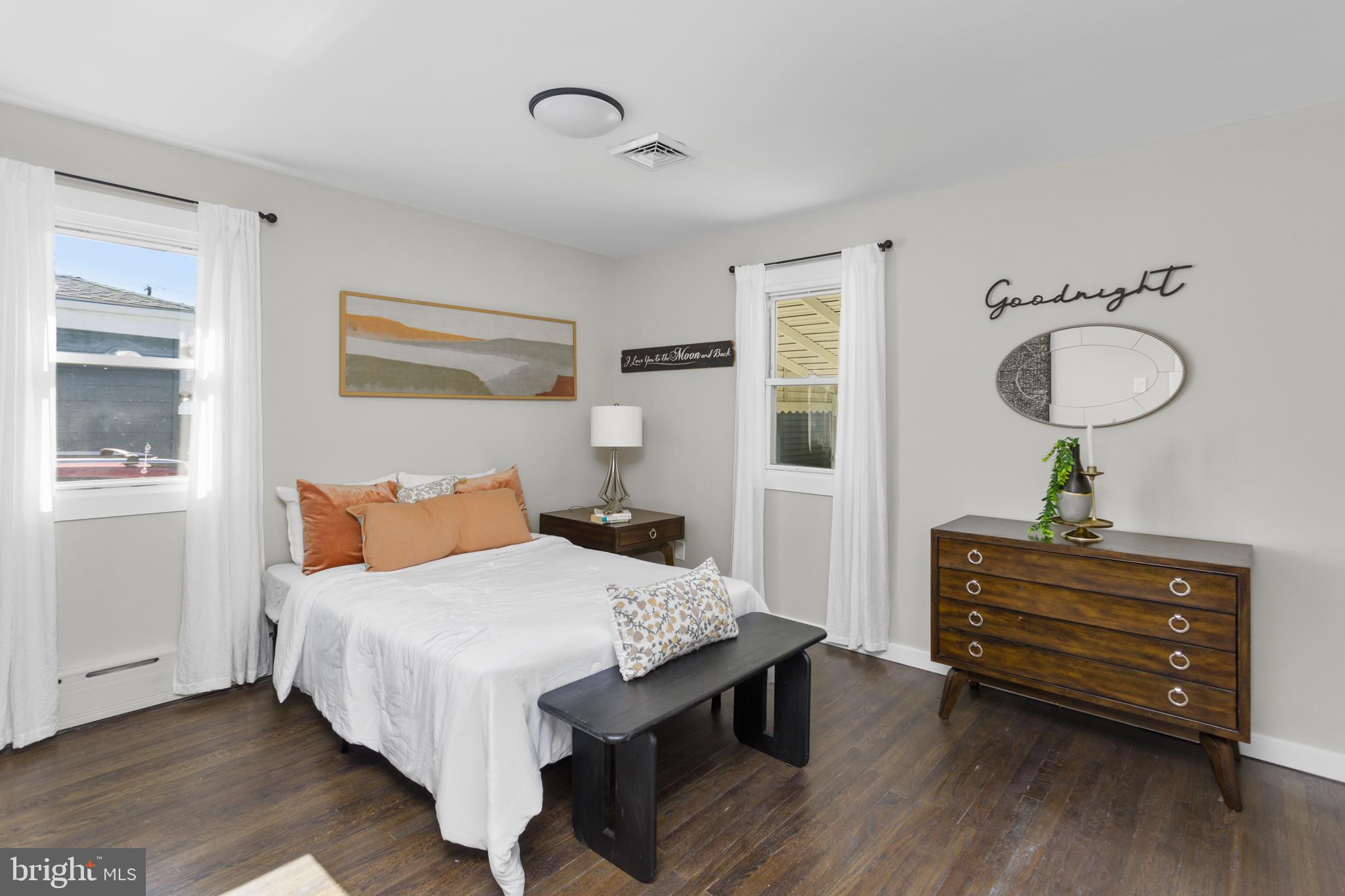 718 East Howell Street Hamilton, NJ 08610 - Photo 14 of 33