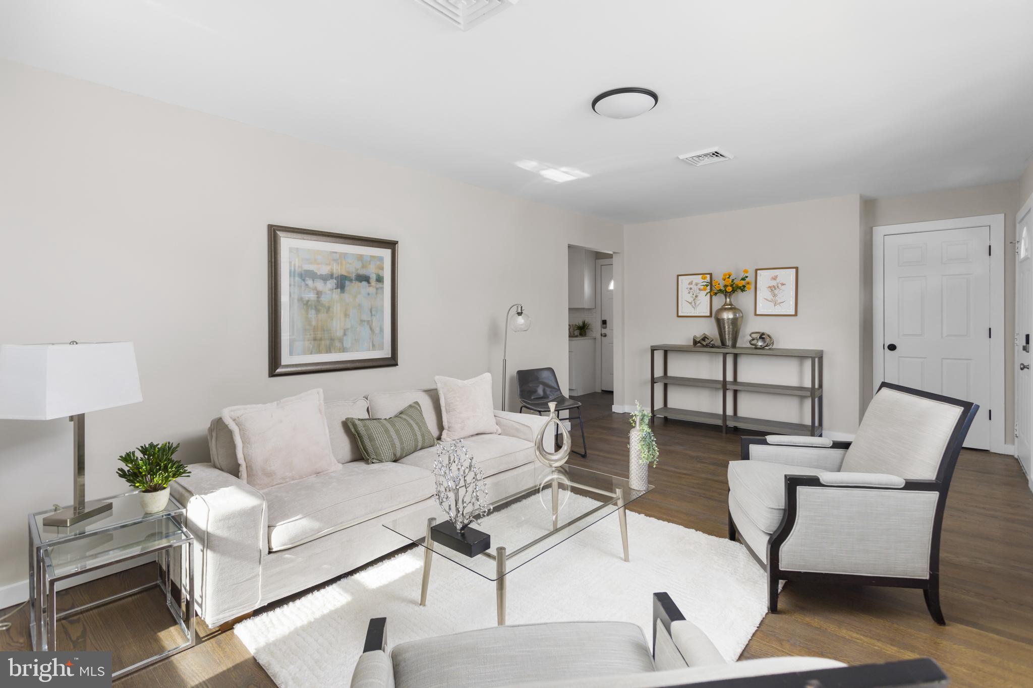 718 East Howell Street Hamilton, NJ 08610 - Photo 6 of 33