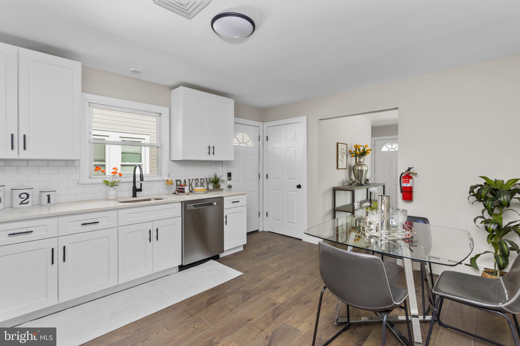 718 East Howell Street Hamilton, NJ 08610 - Photo 10 of 33