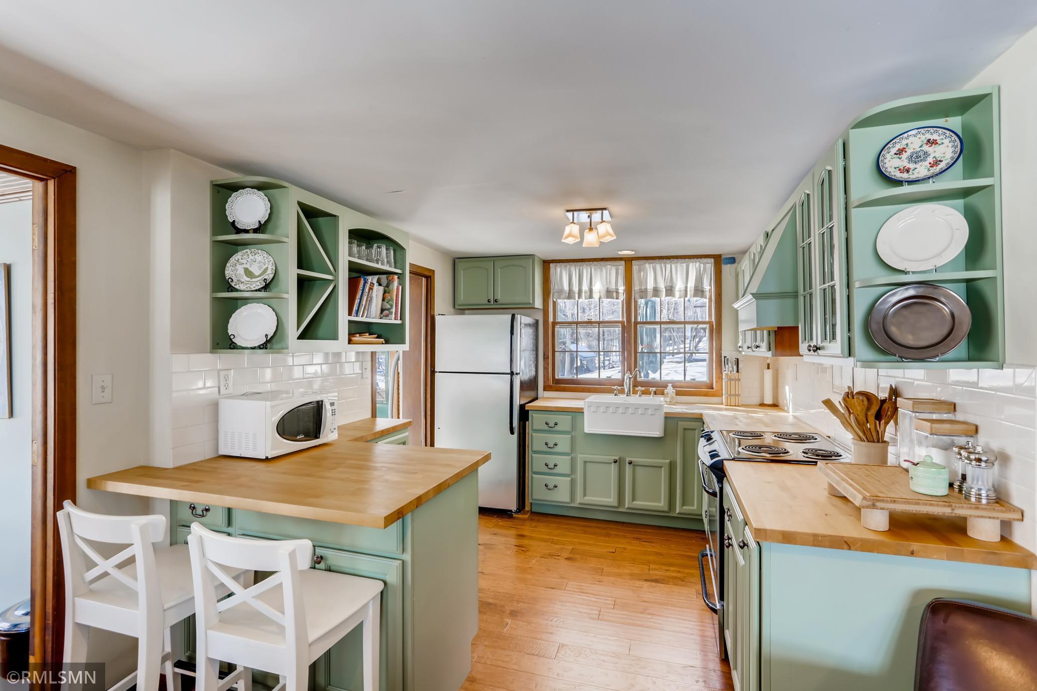 330 Big Island Excelsior, MN 55331 - Photo 10 of 47