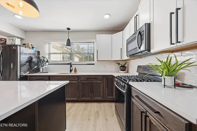 $600,000 | 7931 Dry Valley Road, Loudon, TN 37774