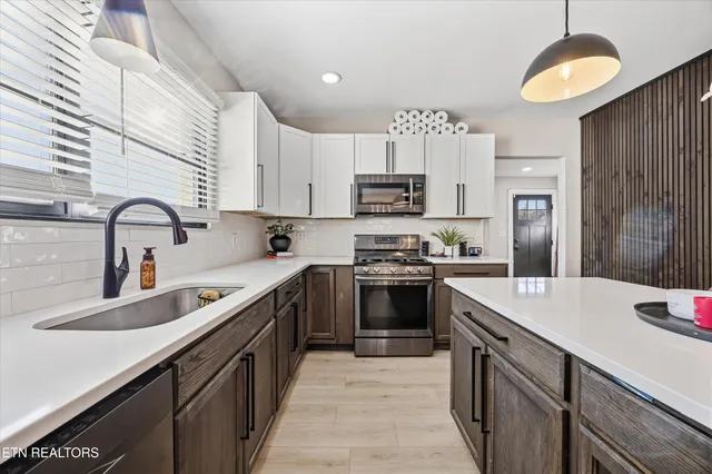 $600,000 | 7931 Dry Valley Road, Loudon, TN 37774