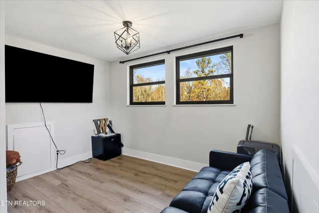 $600,000 | 7931 Dry Valley Road, Loudon, TN 37774