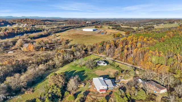 $600,000 | 7931 Dry Valley Road, Loudon, TN 37774