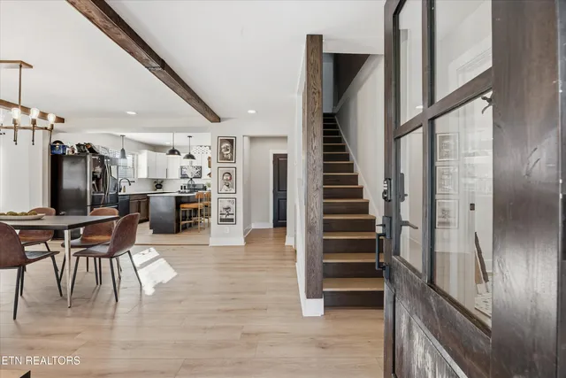 $600,000 | 7931 Dry Valley Road, Loudon, TN 37774