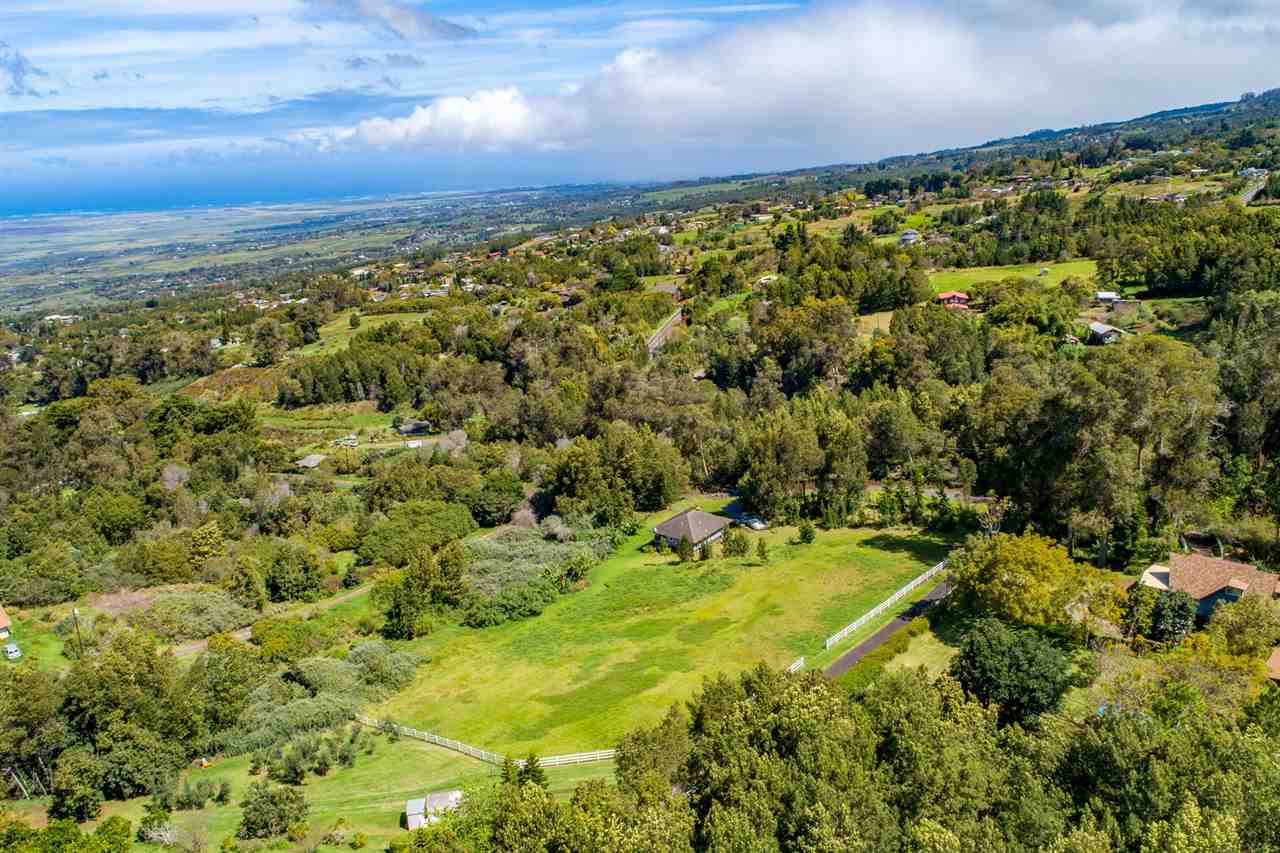 180 Waiakoa Road Kula, HI 96790 - Photo 25 of 27 a view of a field with an ocean