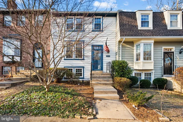 $2,900 | 5718 Wood Mouse Court, Burke, VA 22015