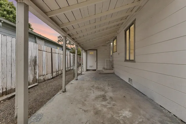 a view of an entryway