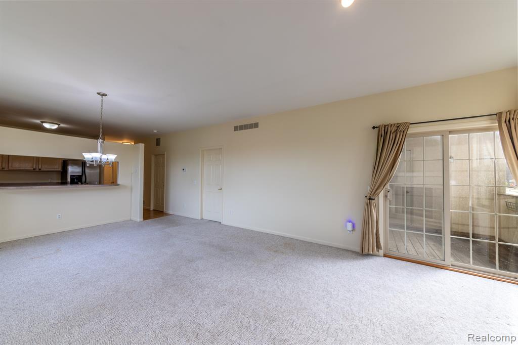 28872 Five Mile Road Livonia, MI 48154 - Photo 16 of 23