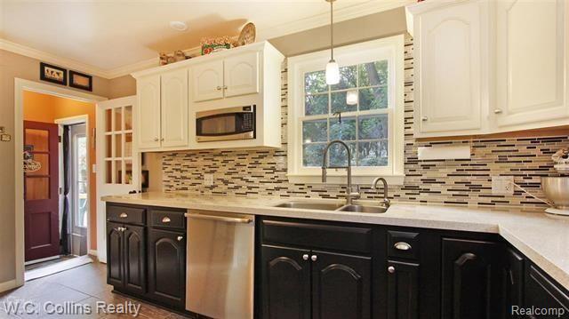 249 West Gates Street Romeo, MI 48065 - Photo 17 of 59 17.JPG