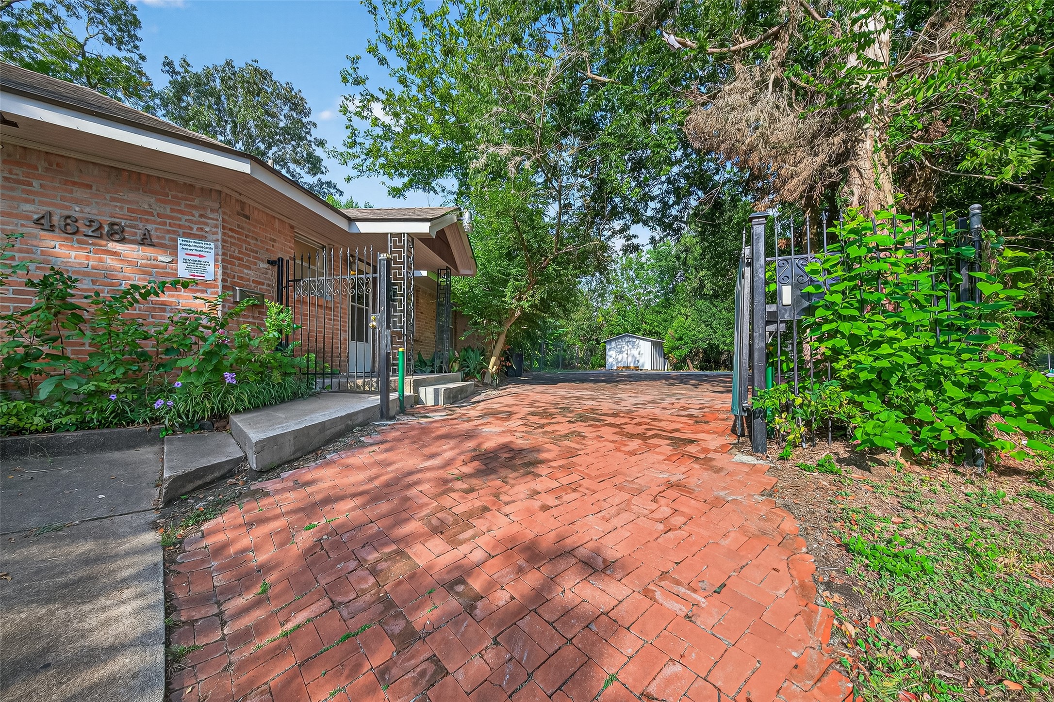 4628 Roseneath Drive, Unit A Houston, TX 77021 - Photo 12 of 15 Private brick drive with automatic electric gate.