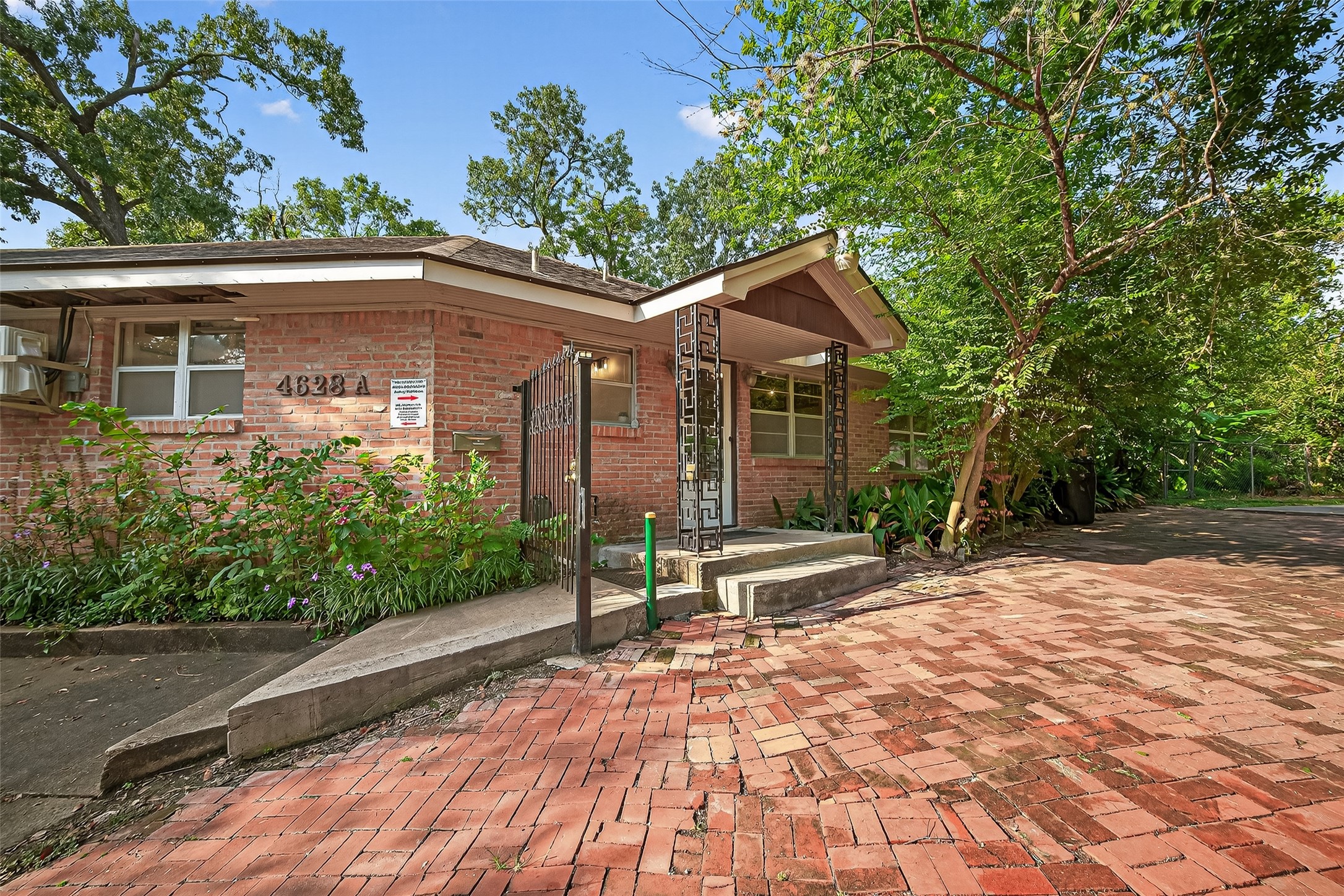 4628 Roseneath Drive, Unit A Houston, TX 77021 - Photo 13 of 15