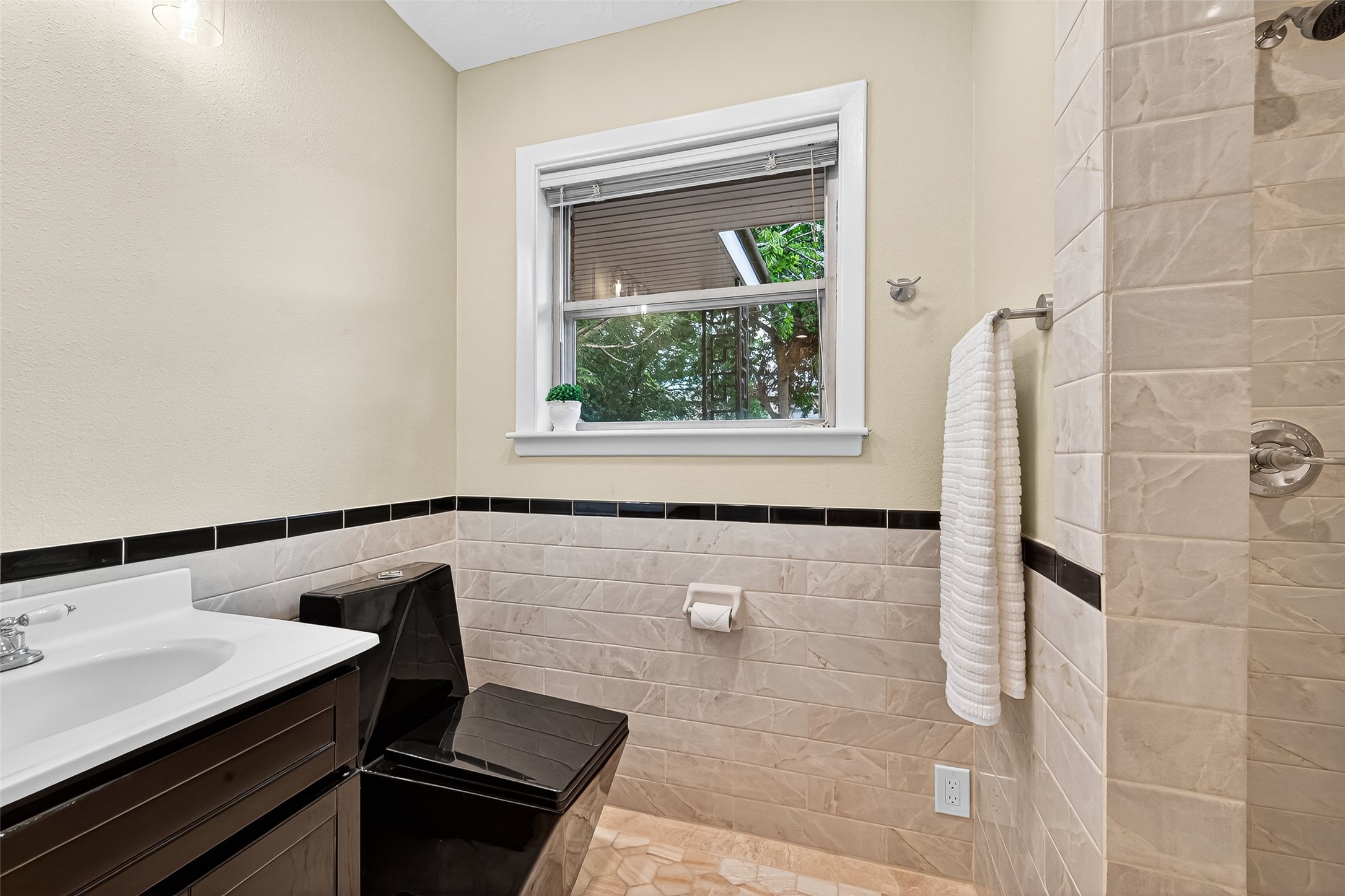 4628 Roseneath Drive, Unit A Houston, TX 77021 - Photo 10 of 15 New en-suite with walk in shower. Tiles are upgraded with marble and porcelain tiles.