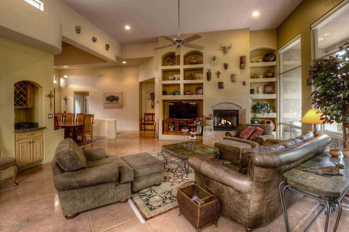 3911 East Ina Road Tucson, AZ 85718 - Photo 3 of 25