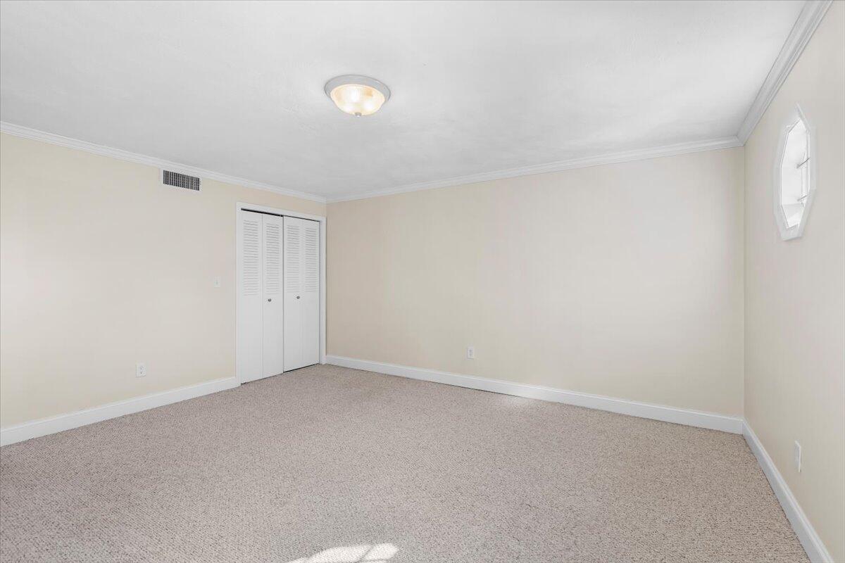 8 Captain Cook Lane, Unit 8 Centerville, MA 02632 - Photo 20 of 35 25-primary br v5
