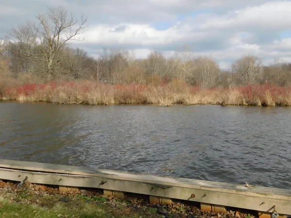 5799 North Lakeshore Drive, Macy, IN 46951