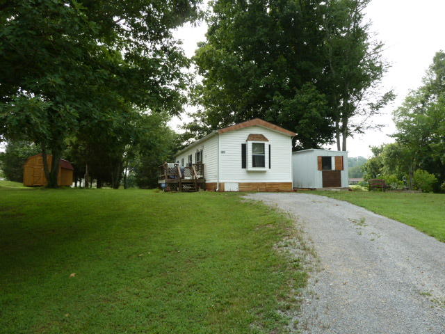8508 Childress Road Powell, TN 37849 - Photo 3 of 10 P1150509