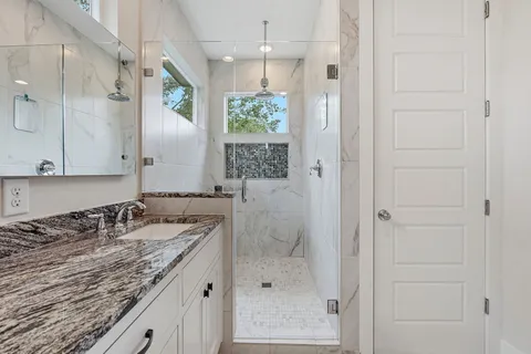 $925,000 | 1307 Clifford Avenue, Austin, TX 78702