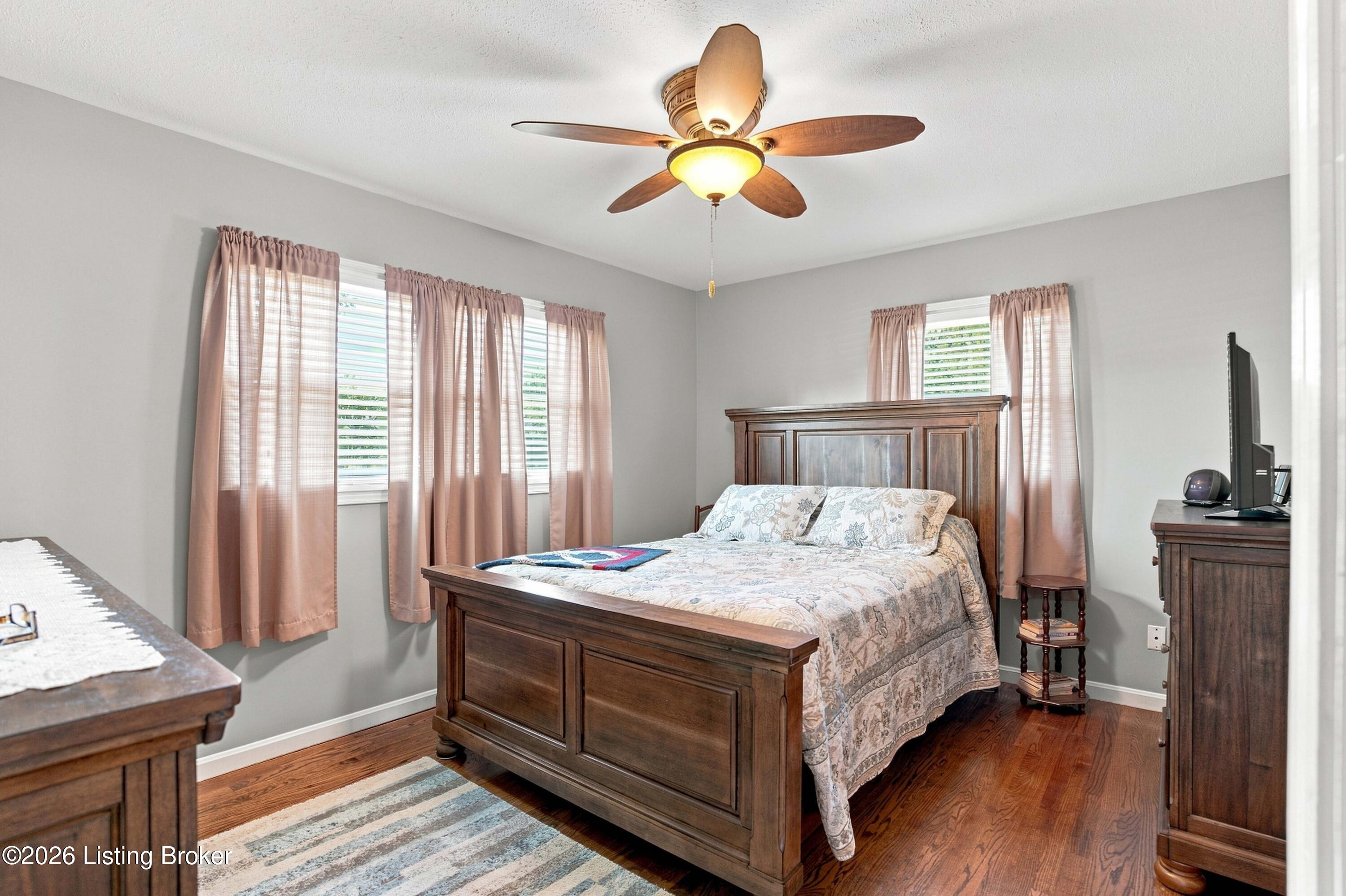 6217 Maywick Road Louisville, KY 40272 - Photo 13 of 46 DSC09307 2