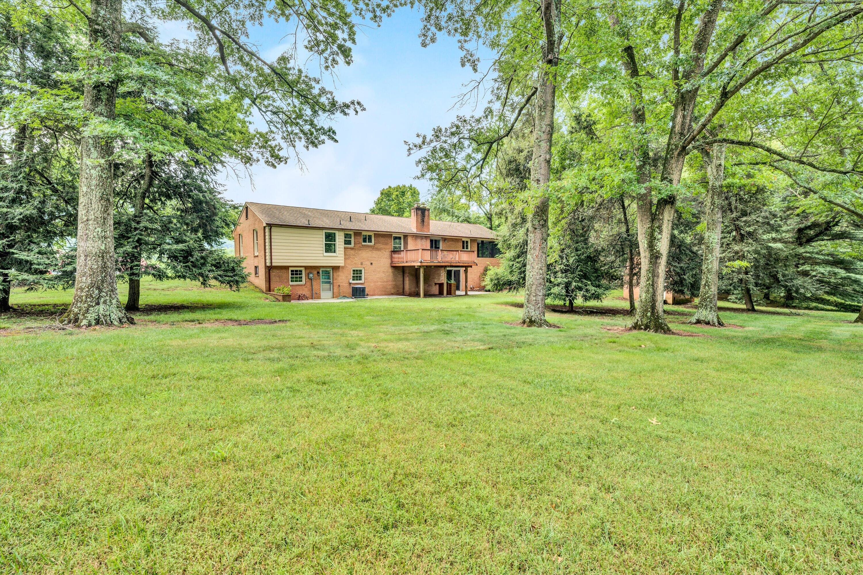 4604 Phyllis Road Northeast Roanoke, VA 24012 - Photo 34 of 44 44-072320240034