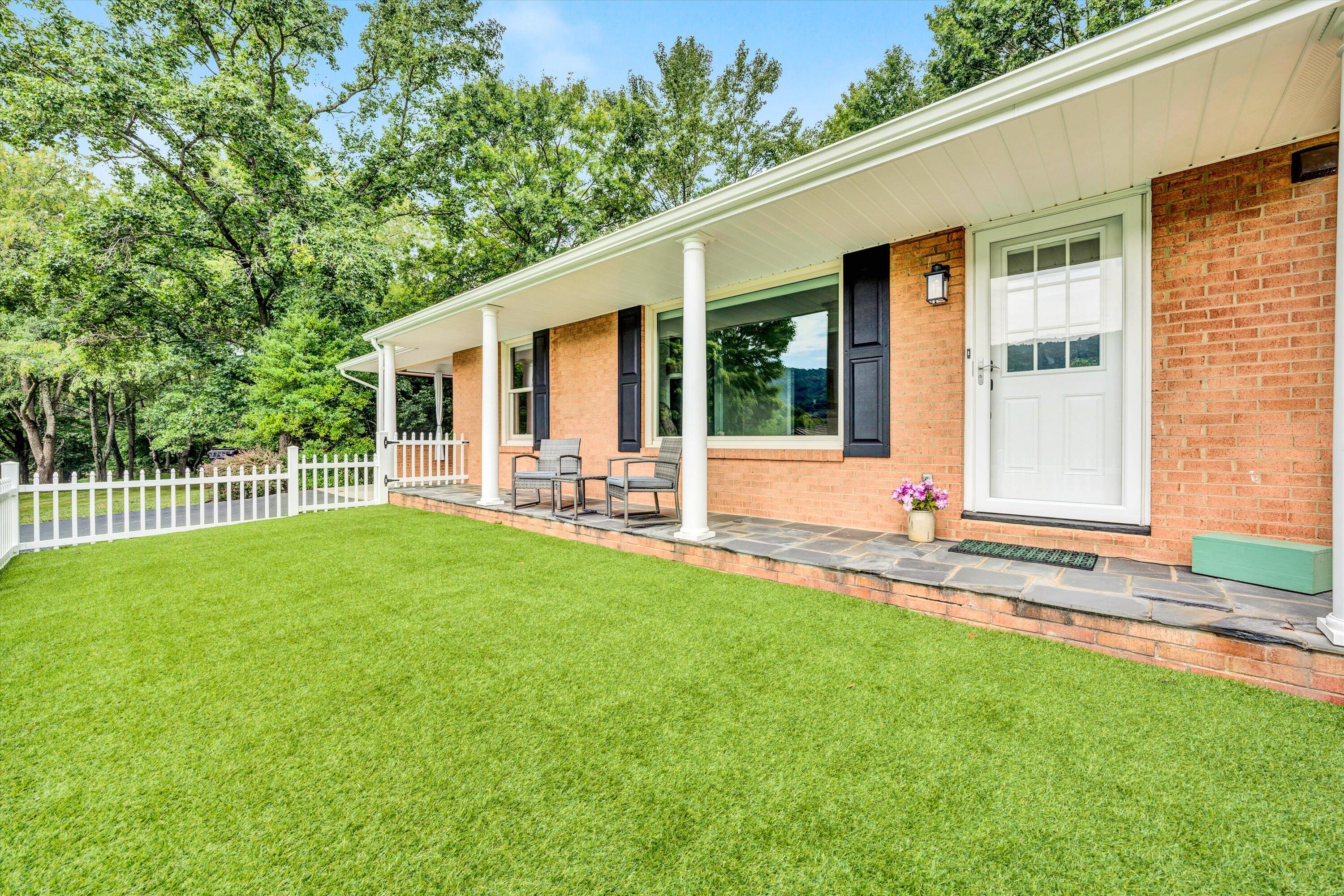 4604 Phyllis Road Northeast Roanoke, VA 24012 - Photo 42 of 44 06-072320240044