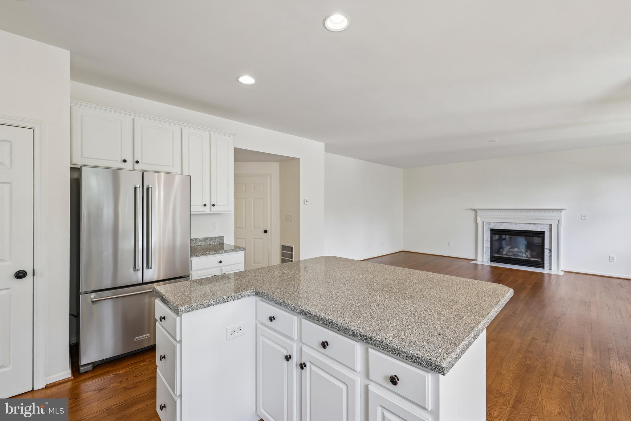 9796 Old Annapolis Road Ellicott City, MD 21042 - Photo 18 of 83 Kitchen