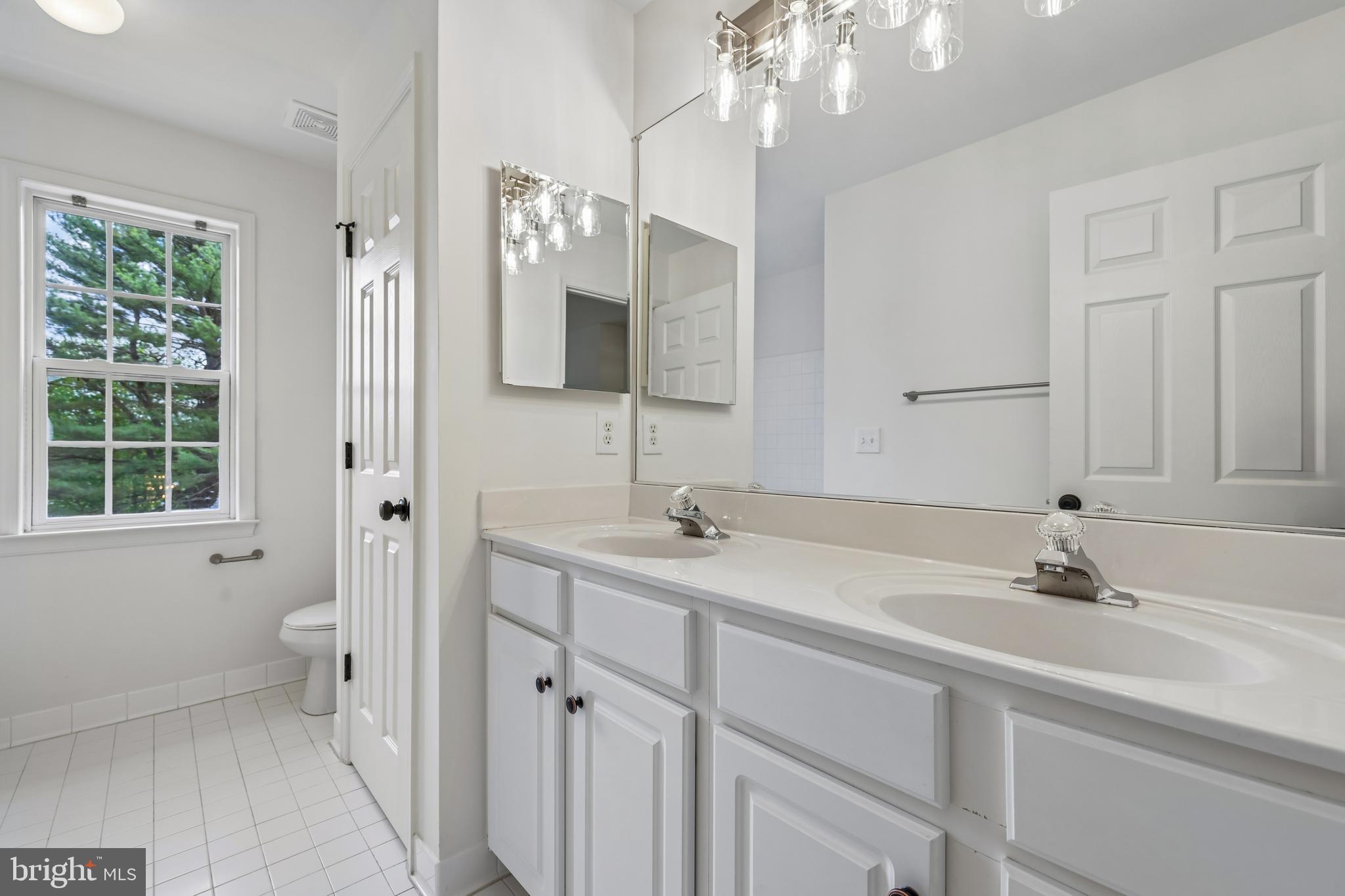 9796 Old Annapolis Road Ellicott City, MD 21042 - Photo 39 of 83 Bathroom