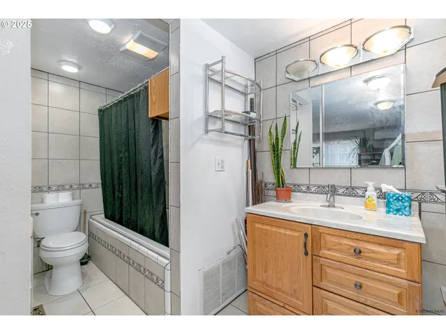 $650,000 | 38289 Southeast Coupland Road, Estacada, OR 97023