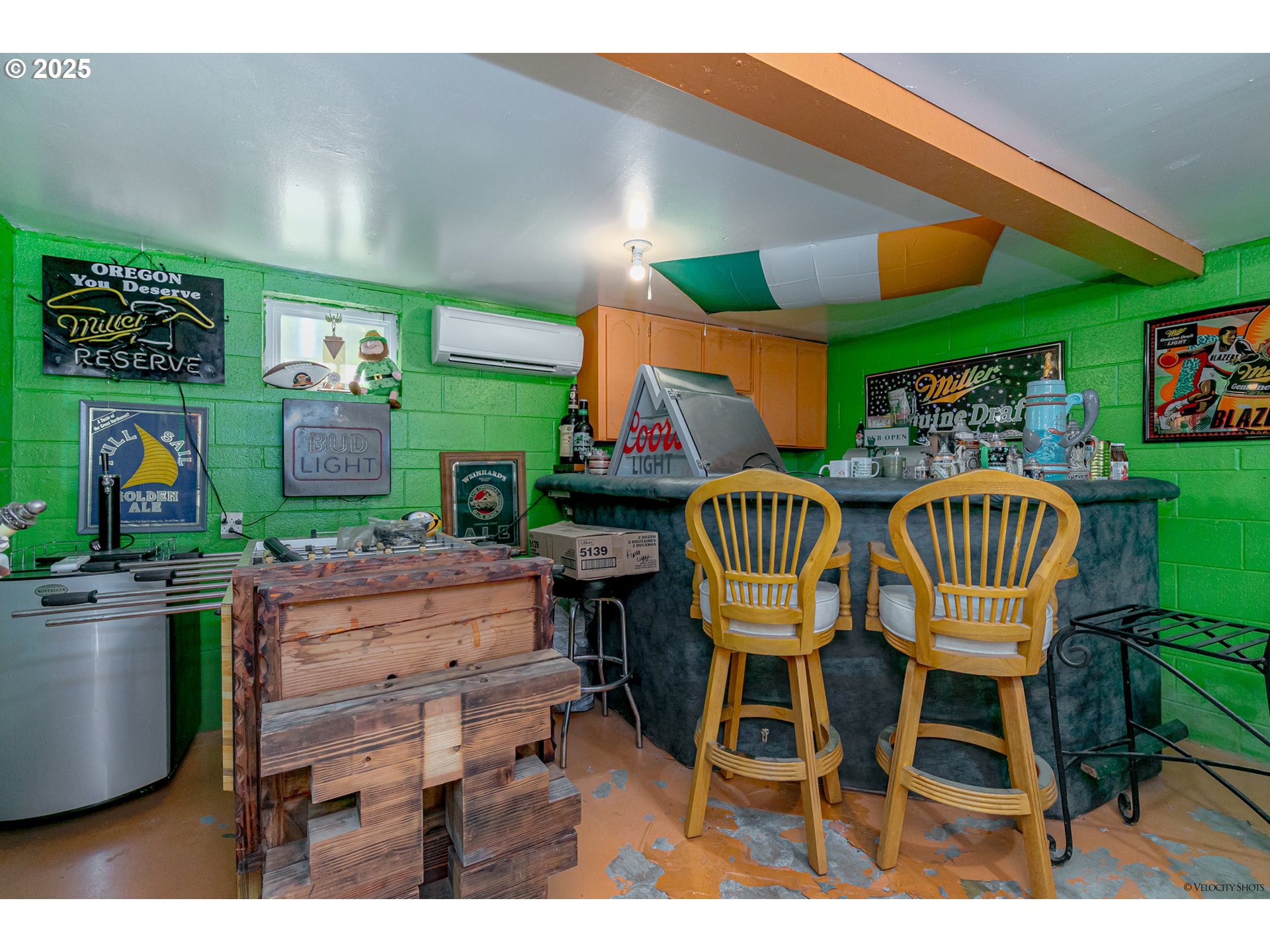 38289 Southeast Coupland Road Estacada, OR 97023 - Photo 24 of 48 a dining room with furniture and wooden floor