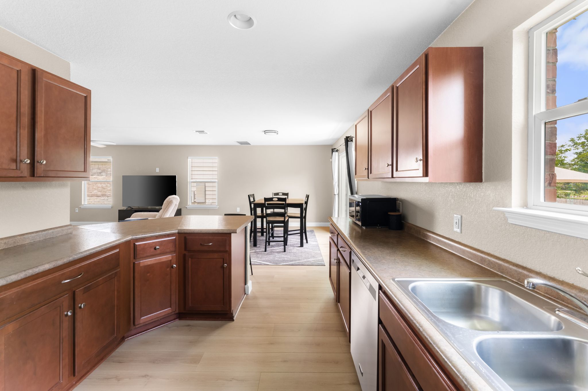 6708 Glebe Path Austin, TX 78754 - Photo 15 of 35