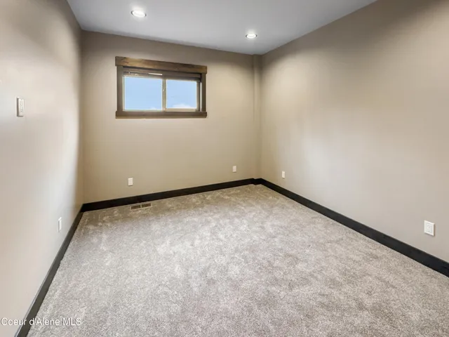 $1,650,000 | 40 Palouse Drive, Nordman, ID 83848