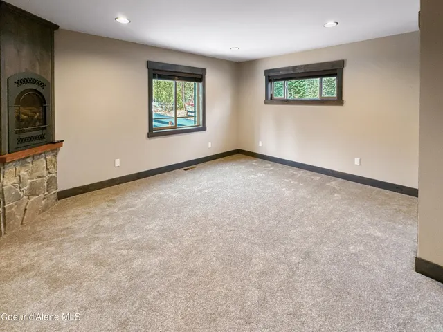 $1,650,000 | 40 Palouse Drive, Nordman, ID 83848