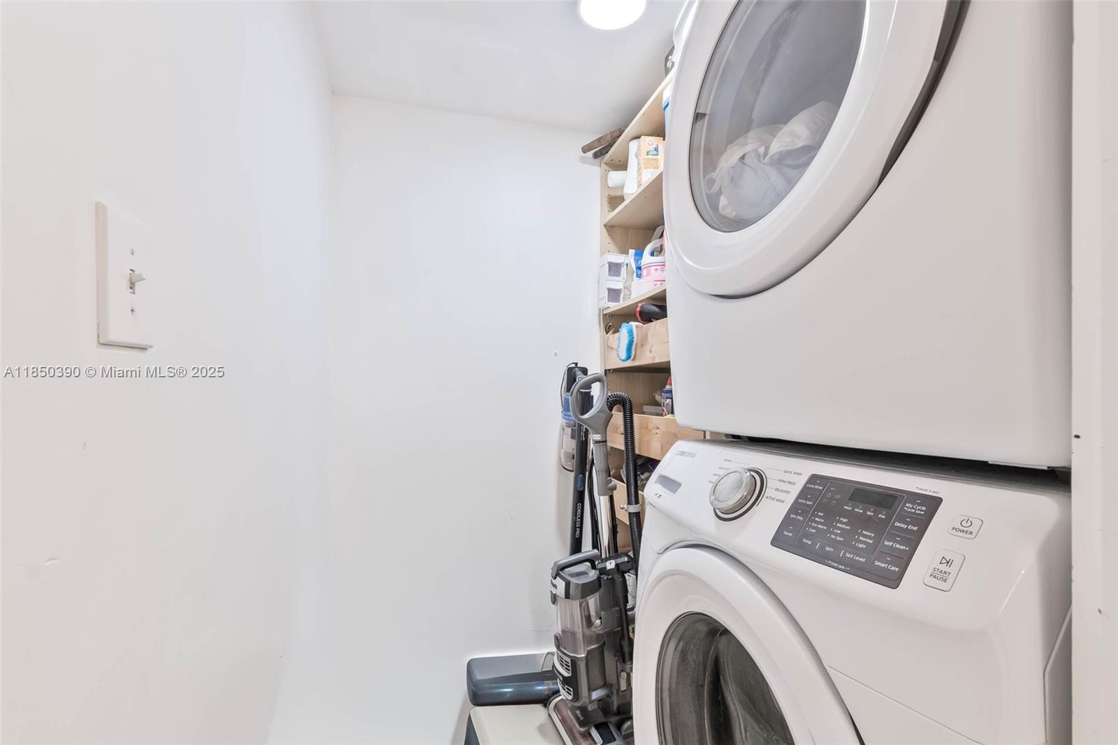 1000 Quayside Terrace, Unit 308 Miami, FL 33138 - Photo 22 of 28