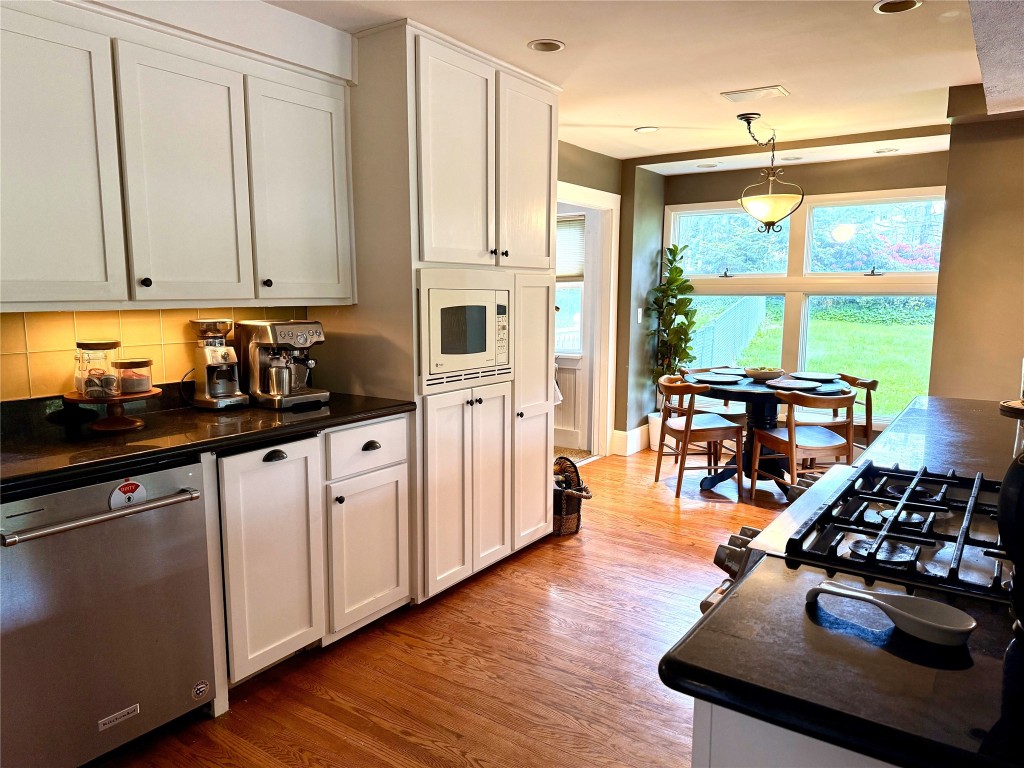 205 African Road Vestal, NY 13850 - Photo 22 of 38