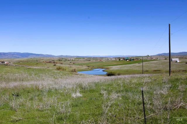 $175,000 | Tbd Highland Lane, Mesa, ID 83643