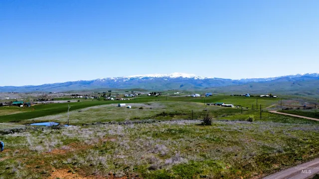 $175,000 | Tbd Highland Lane, Mesa, ID 83643