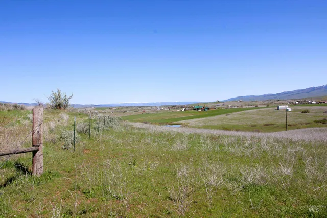$175,000 | Tbd Highland Lane, Mesa, ID 83643